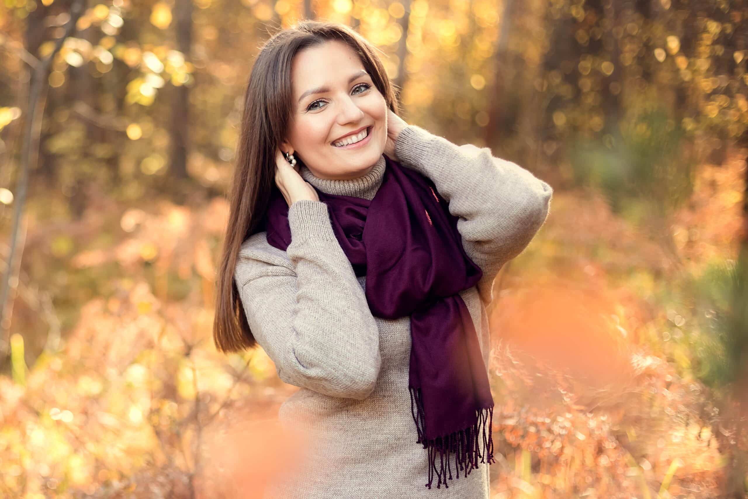 Beautiful,Girl,Walking,Outdoors,In,Autumn.,Smiling,Girl,Collects,Yellow